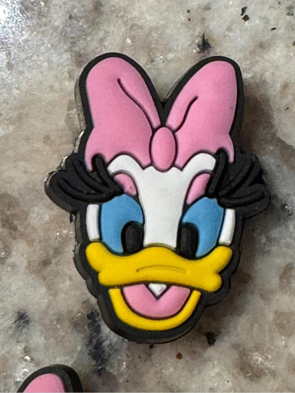 CROCS Daisy Duck Pink Blue Yellow Jibbitz Charm